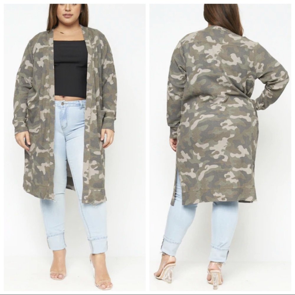 NEW PLUS Size Camo Waffle Knit Cardigan